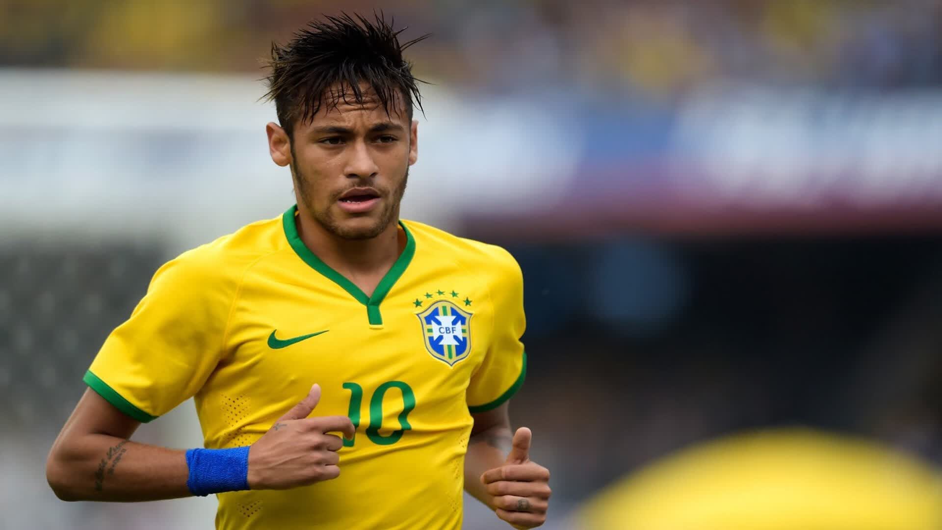 Neymar-VAR争议再起，那不勒斯对阵曼城，一粒点球引发的冤案